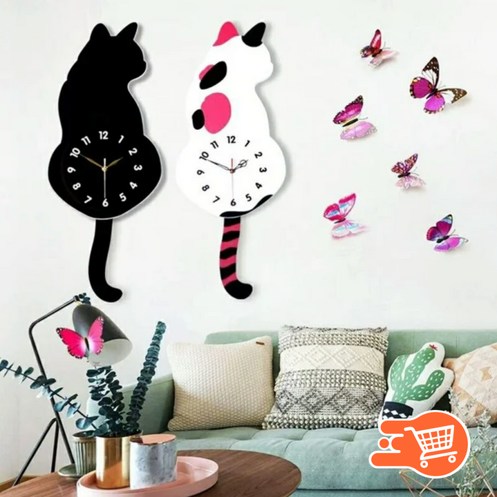 Reloj de pared con péndulo de gato negro