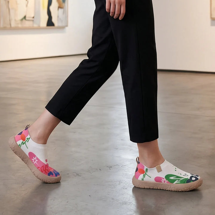Zapatillas sin cordones con estampado artístico