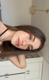 Camila R