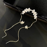 Elegantes pendientes coreanos de circonita