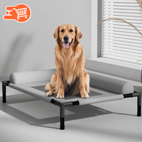 Cama elevada para mascotas