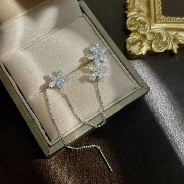Elegantes pendientes coreanos de circonita