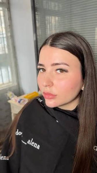 Camila R