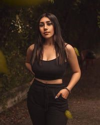 Camila R