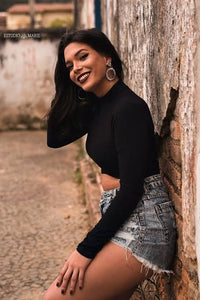 Camila R