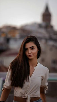 Camila R