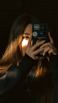 Camila R