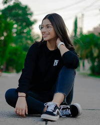 Camila R
