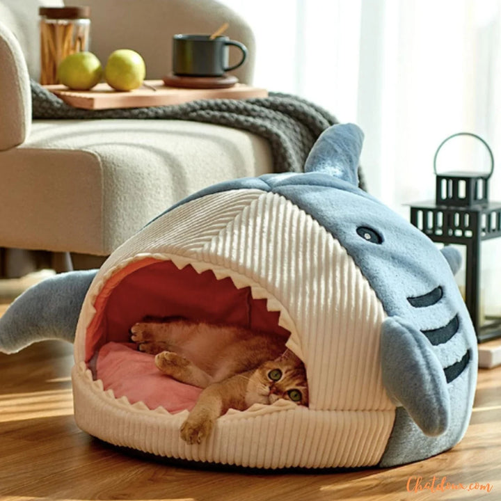 Cama para mascotas de tiburon