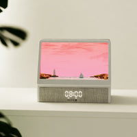 Reloj despertador con simulación de escenas