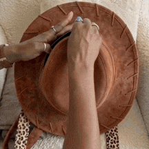GIF